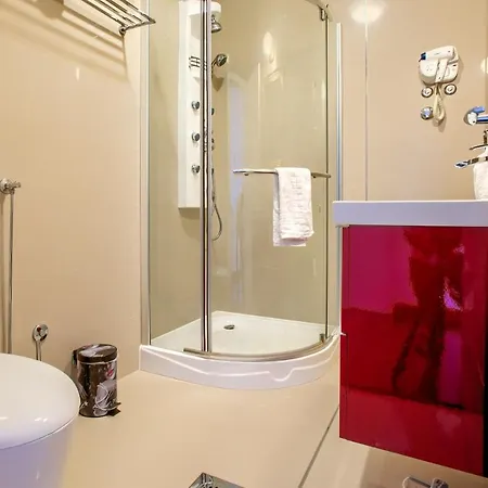 Kos فيلة مورتير