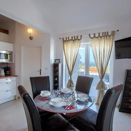 Kos فيلة مورتير